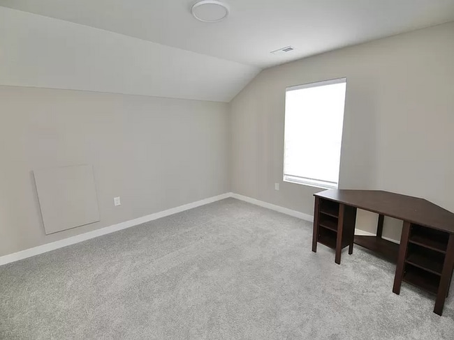 Building Photo - Charming 4 beds 3 baths in Powell!