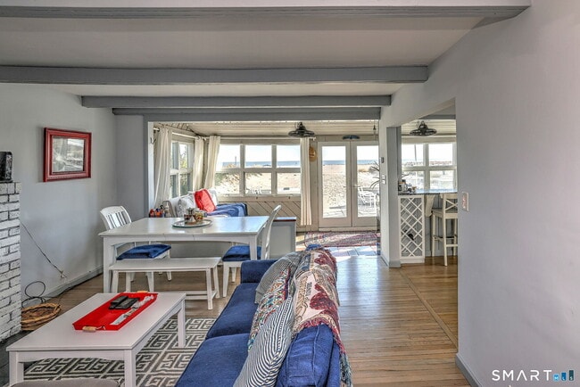 Building Photo - 25 Milford Point Rd