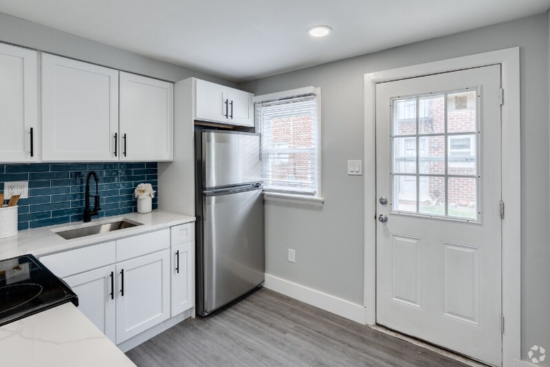 Building Photo - 1302 N Black Horse Pike