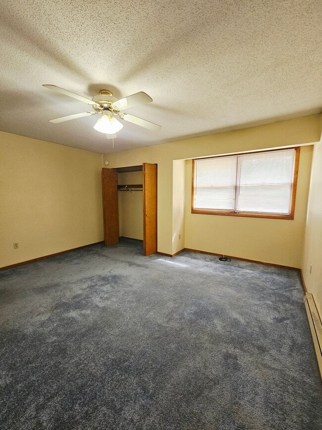 Building Photo - 908 Antares Ct