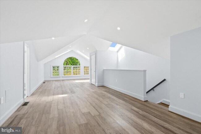 Building Photo - 1626 Foxhall Rd NW