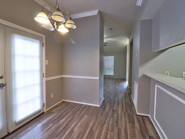 Building Photo - 9203 Danforth Way