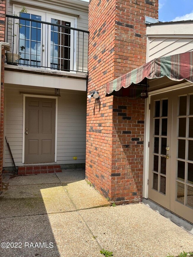 Building Photo - 403 Briargate Cir