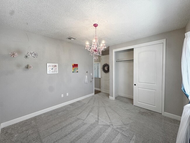 Building Photo - 6801 Prom Ave NE