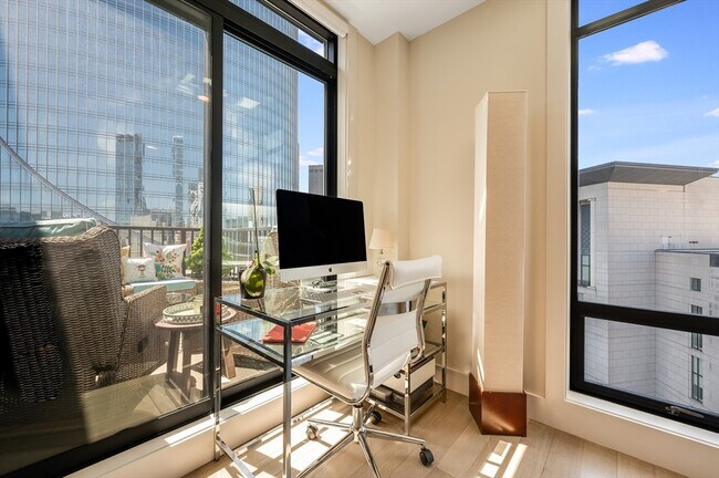 Building Photo - 121 Portland St