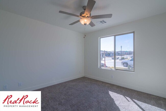 Building Photo - Incredible 3 Bedroom, 2 Bathroom Property ...