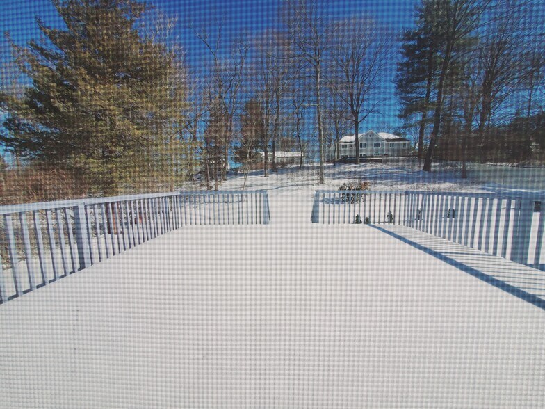 Building Photo - 663 High Ridge Rd