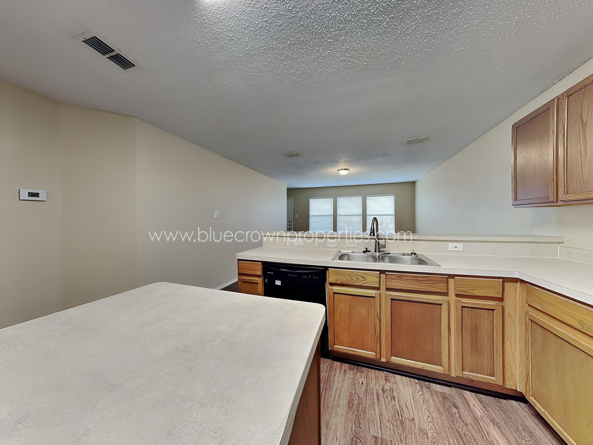 Building Photo - 1140 Single Tree Dr