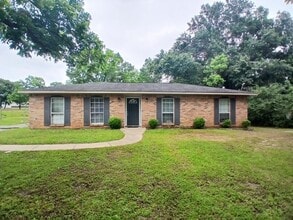 Building Photo - 4975 Huron Rd