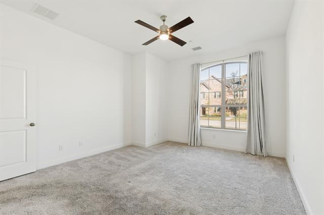 Building Photo - 7143 Buchanan Dr