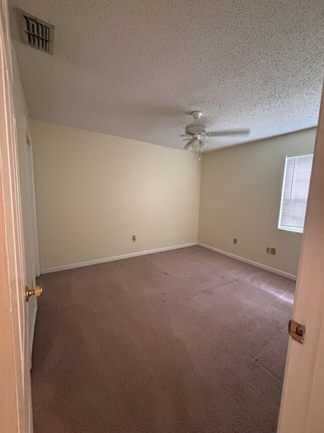 Building Photo - 8075 W Homosassa Trail