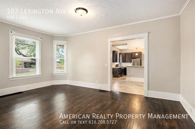 Building Photo - 103 Lexington Ave NW