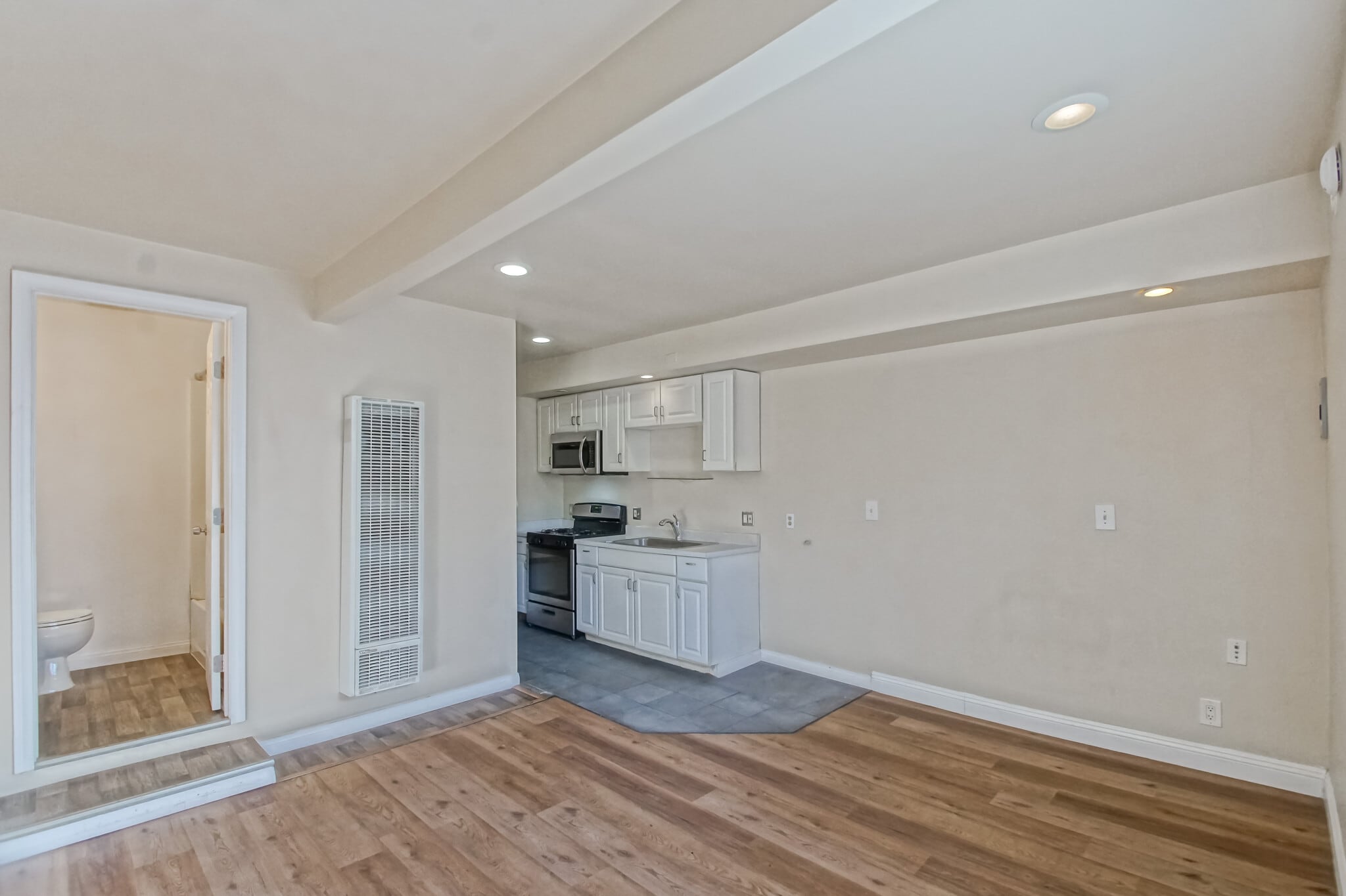 Building Photo - 4541 W 172nd St