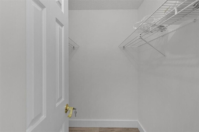 Building Photo - 9389 SE 174th Loop