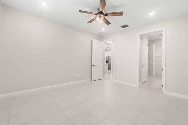 Building Photo - 13652 Night Sky Pl