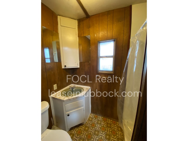 Building Photo - Affordable 2 bed 2 bath Roosevelt ISD; Trailer House