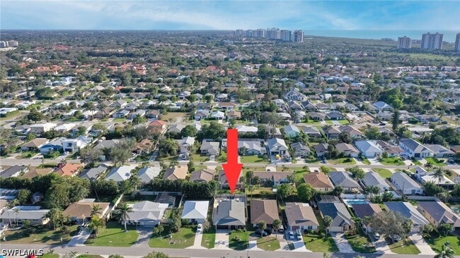 Building Photo - 648 96th Ave N