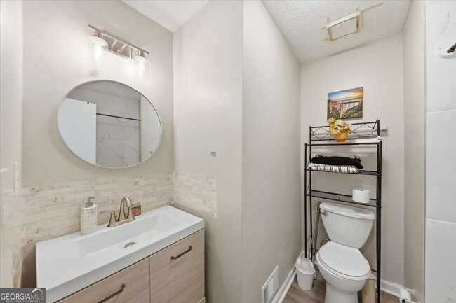 Building Photo - 3682 Stephanie Ct