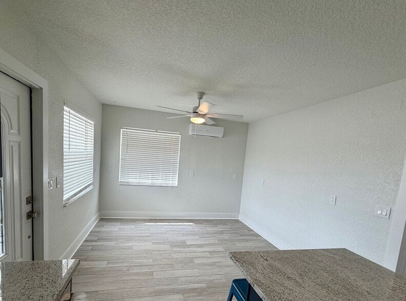 Building Photo - 154 147th Ave E