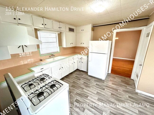Building Photo - 157 Alexander Hamilton Dr