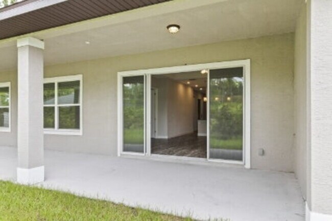 Building Photo - 7 Untermeyer Pl