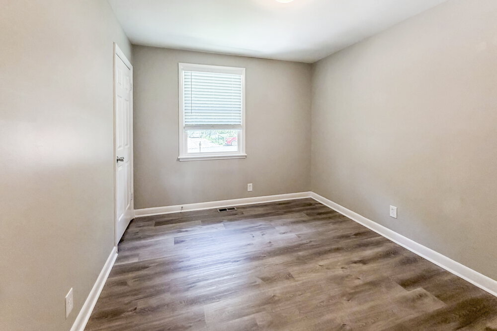 Building Photo - 4983 Karen Ray Dr