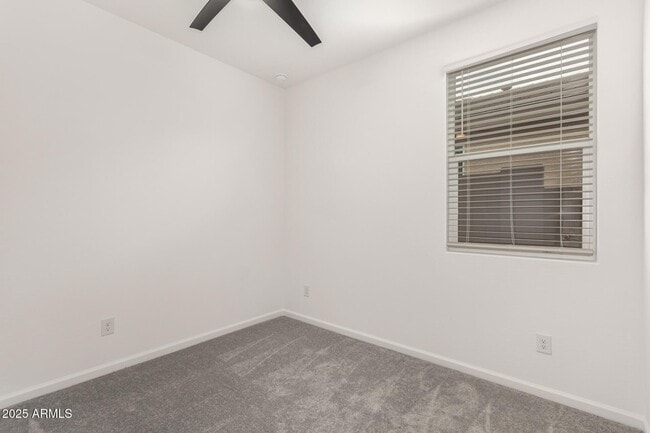 Building Photo - 15564 W Williams St
