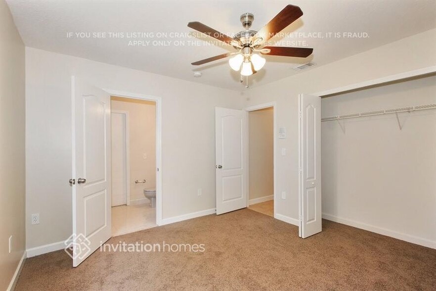 Building Photo - 18168 SW 151st Ave