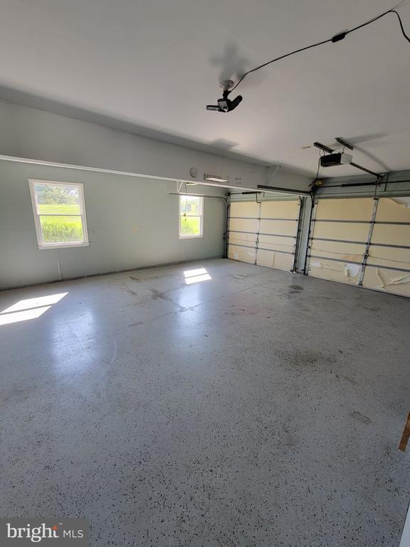 Building Photo - 328 Township Line Rd