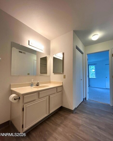 Building Photo - 2655 Sycamore Glen Dr