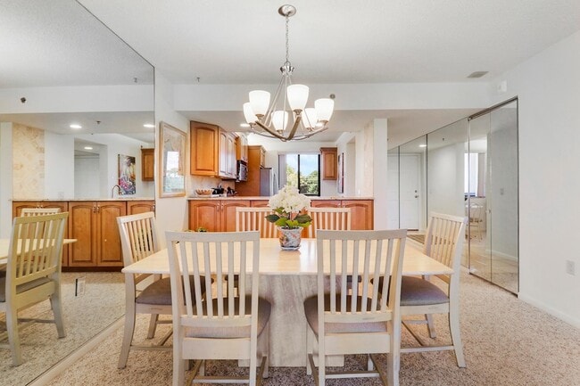 Building Photo - 401 S Seas Dr