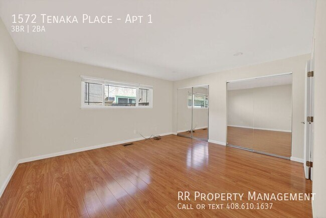 Building Photo - 1572 Tenaka Pl