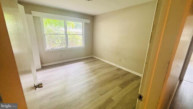 Building Photo - 12934 Woodburn Dr
