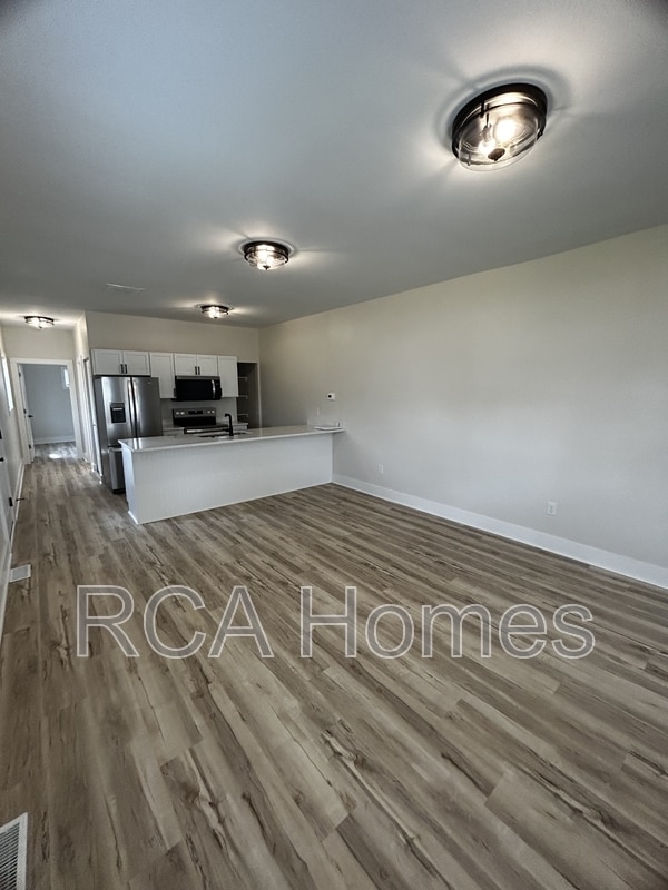 Building Photo - 3453 E 26th St