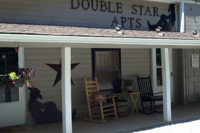 Primary Photo - 155 Dundee Rd