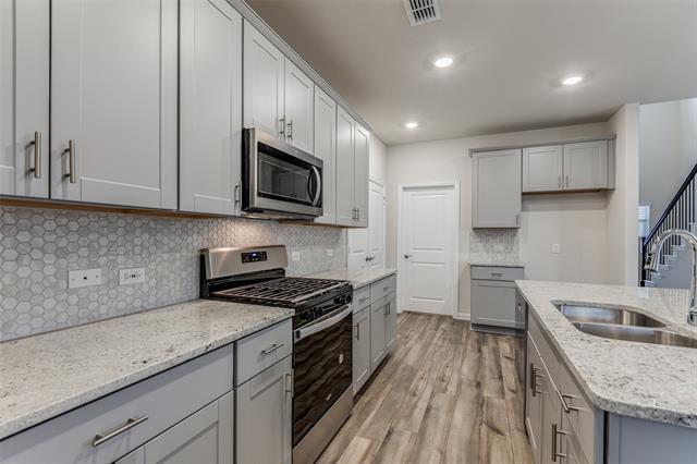 Building Photo - 5011 Bellhurst Dr