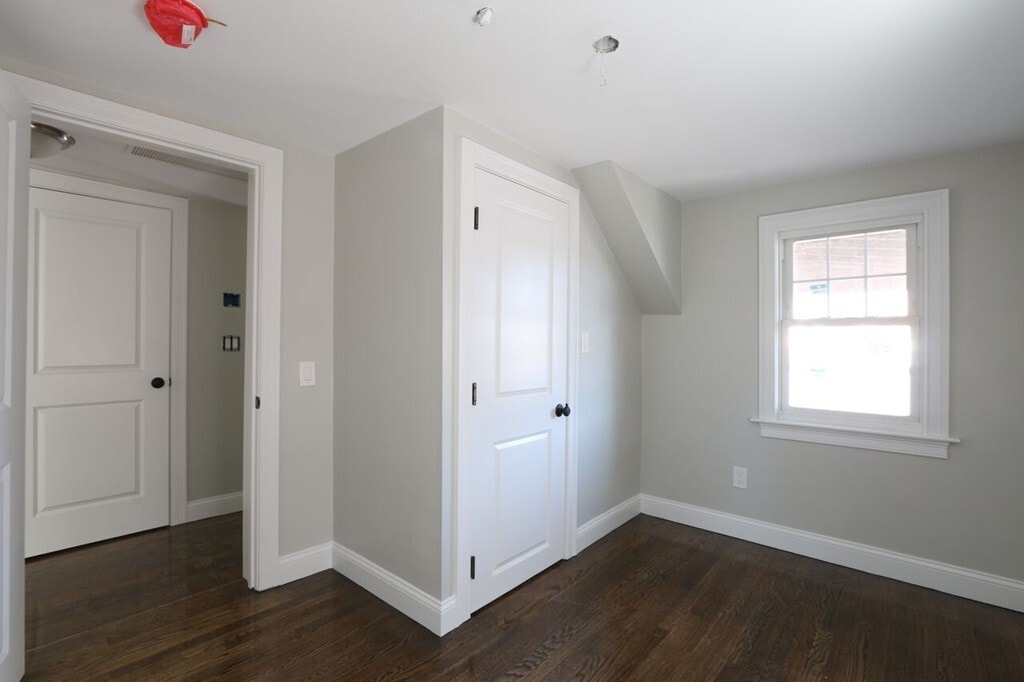 Building Photo - 43 Derby St