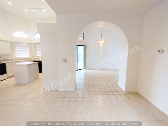 Building Photo - 7793 E Marquise Dr