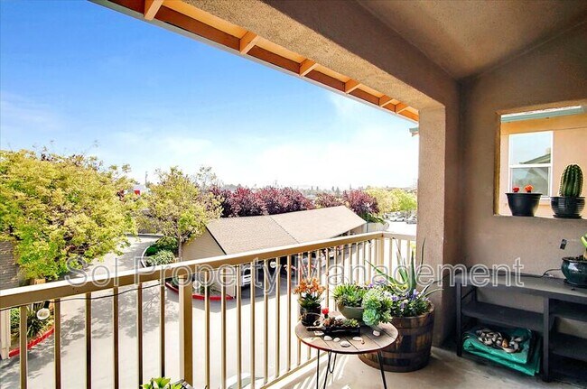 Building Photo - 237 Pacifica Blvd