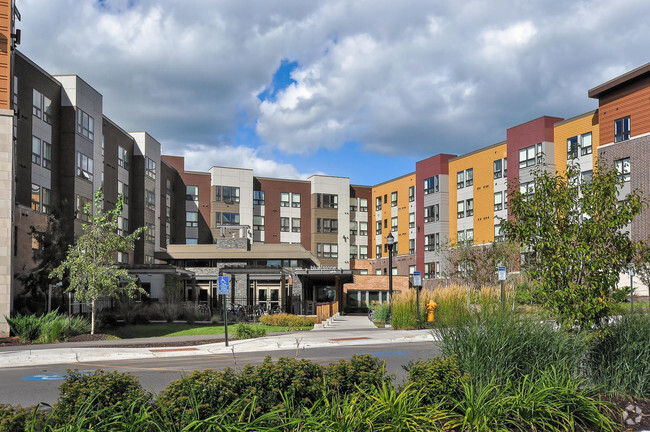 Primary Photo - BlueStone Lofts