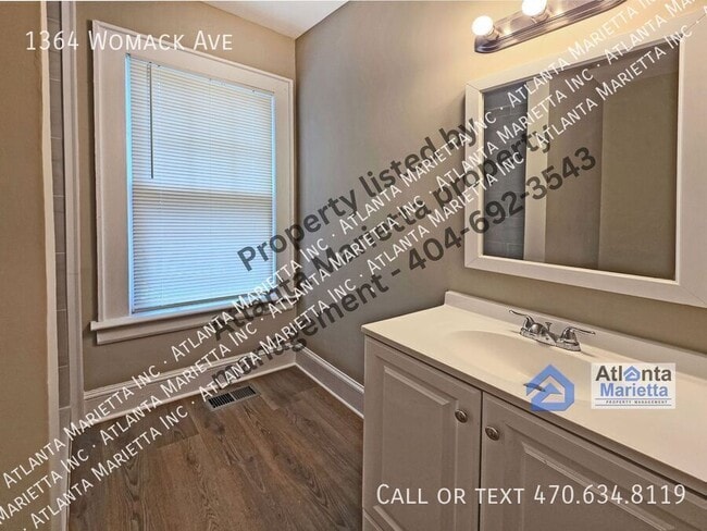 Building Photo - 1364 Womack Ave