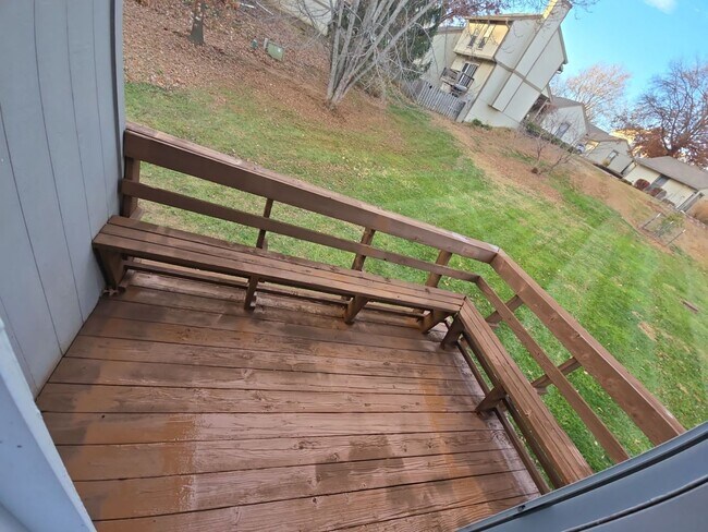 Building Photo - Duplex