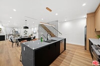 Building Photo - 841 N McCadden Pl