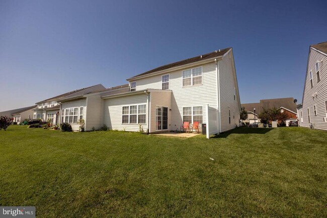 Building Photo - 9549 Wedge Way