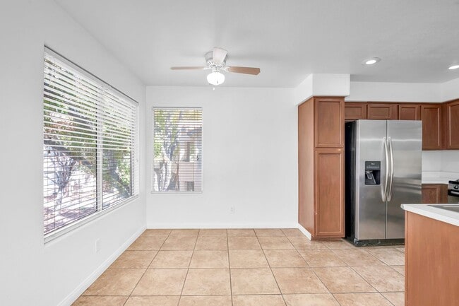 Building Photo - Condo with 2 Beds/2 Baths in Las Vegas near UNLV & McCarran Airport