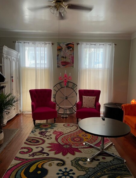 Building Photo - 316 W Duffy St