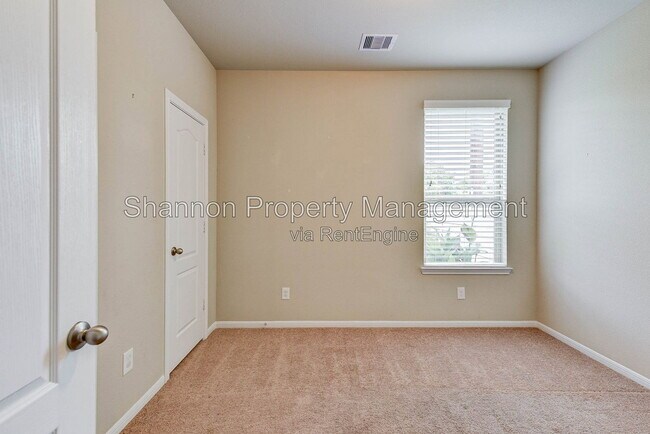 Building Photo - 2603 Deerwood Heights Ln