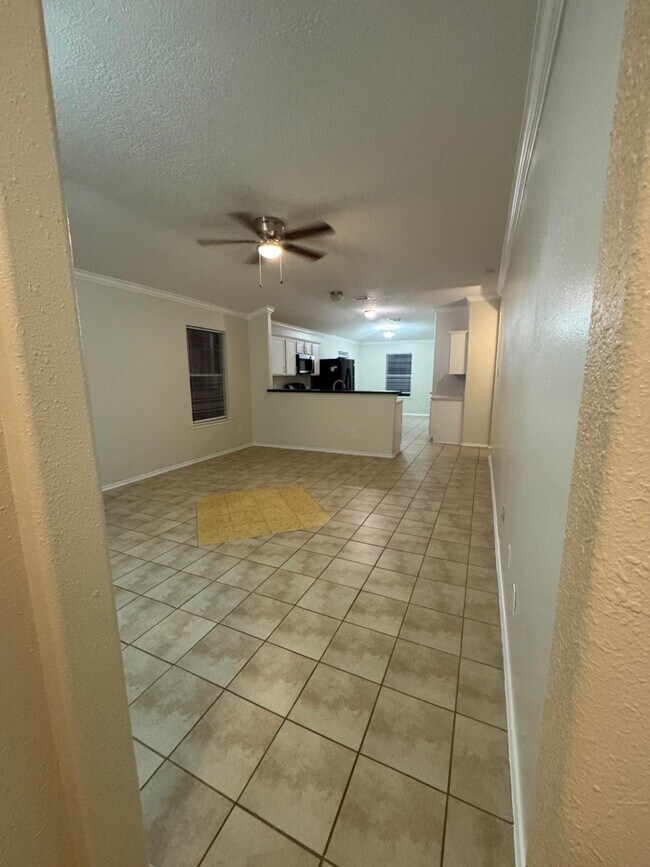 Building Photo - 4714 Garden Meadow Dr