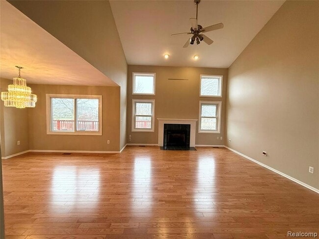 Building Photo - 28975 Hearthstone Dr