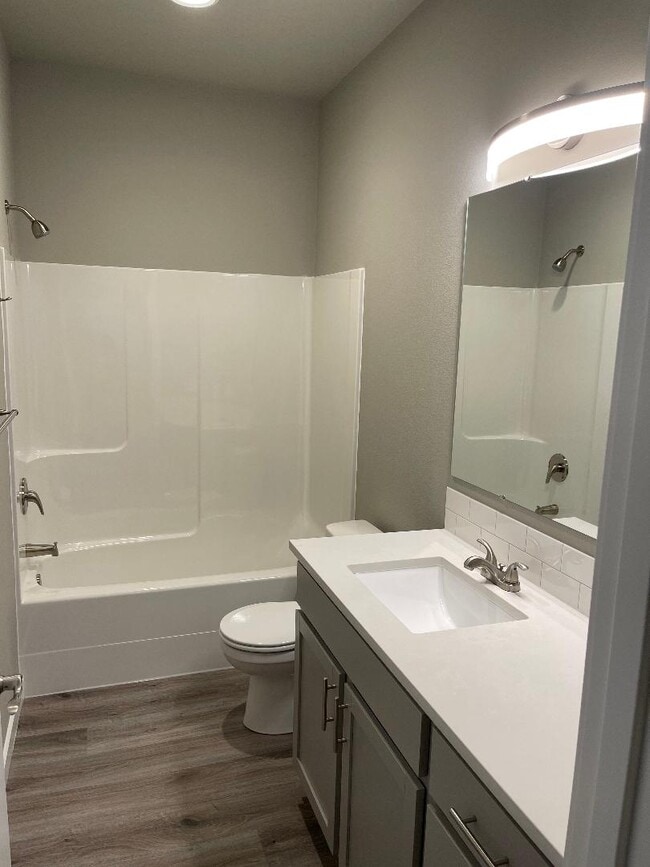 Building Photo - 6932 Liberty Ln